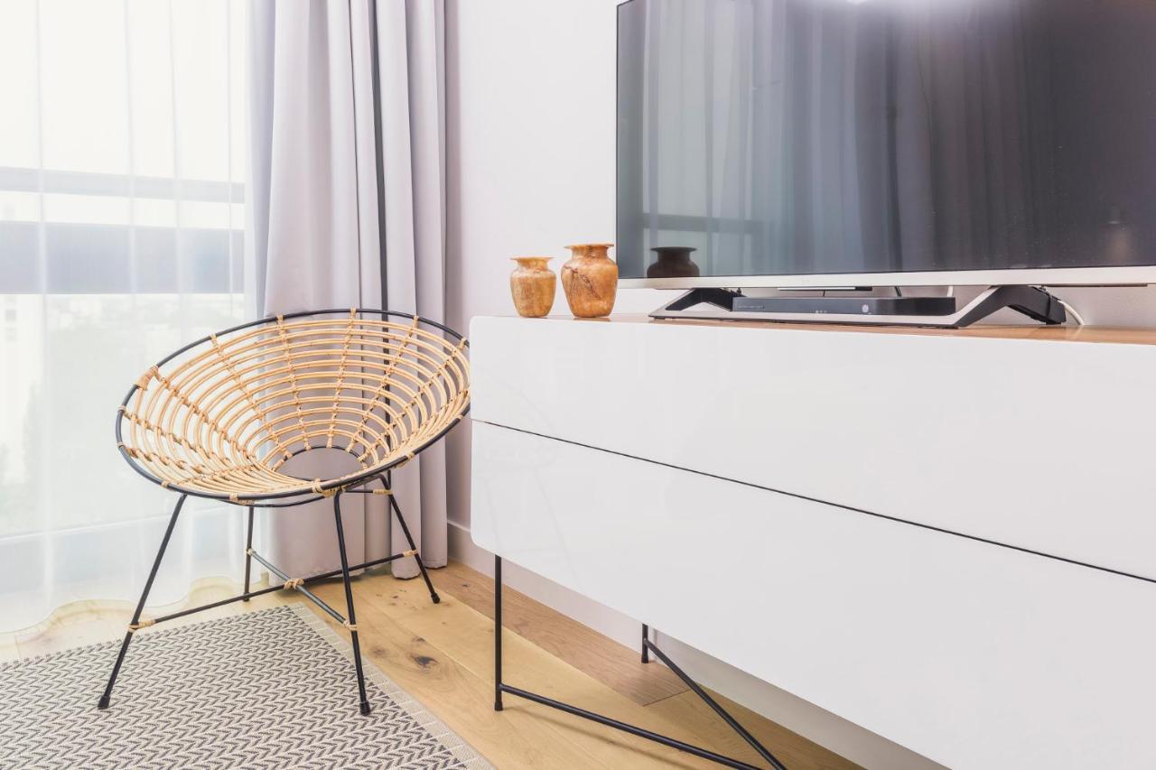 Novis Apartments Panorama View ワルシャワ エクステリア 写真
