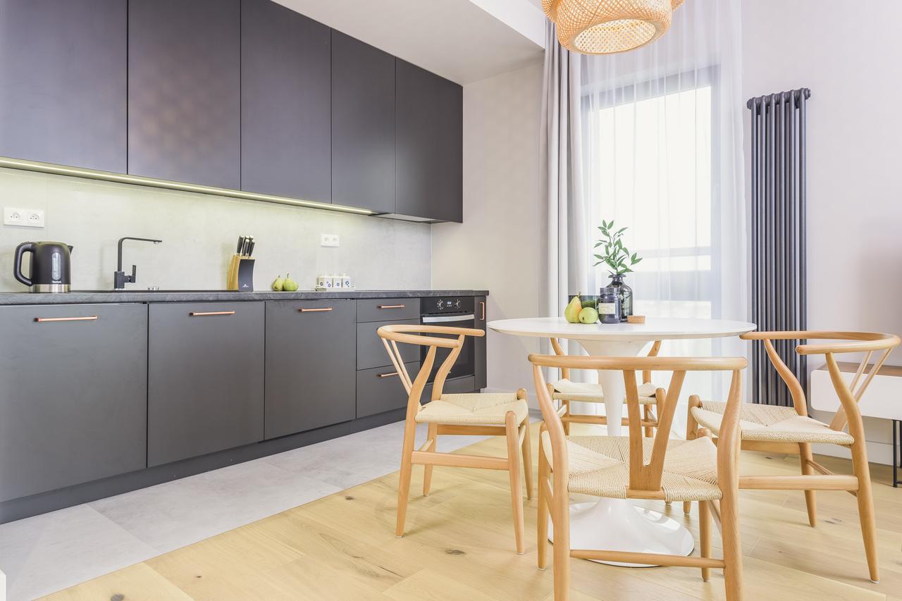 Novis Apartments Panorama View ワルシャワ エクステリア 写真
