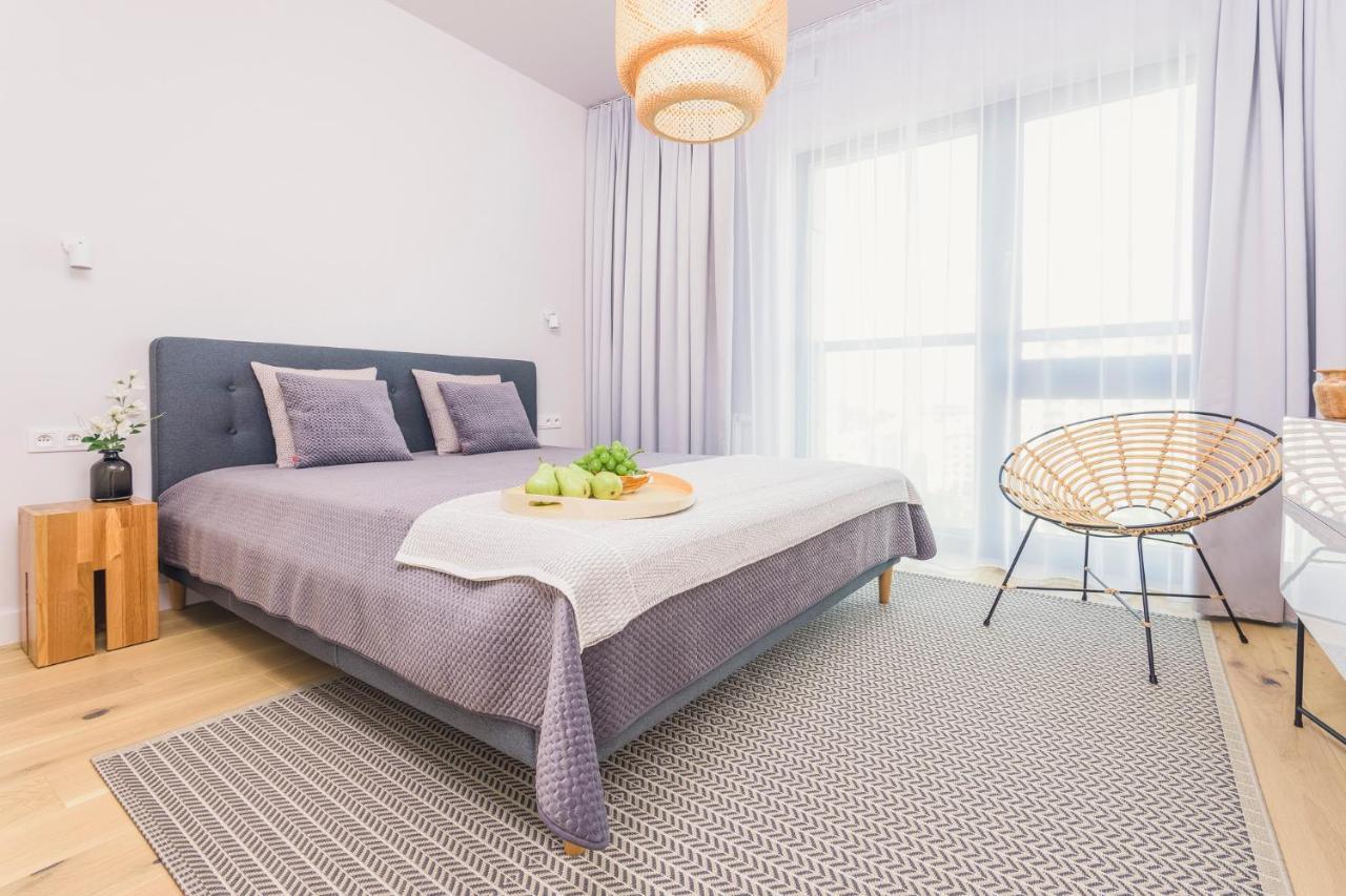 Novis Apartments Panorama View ワルシャワ エクステリア 写真