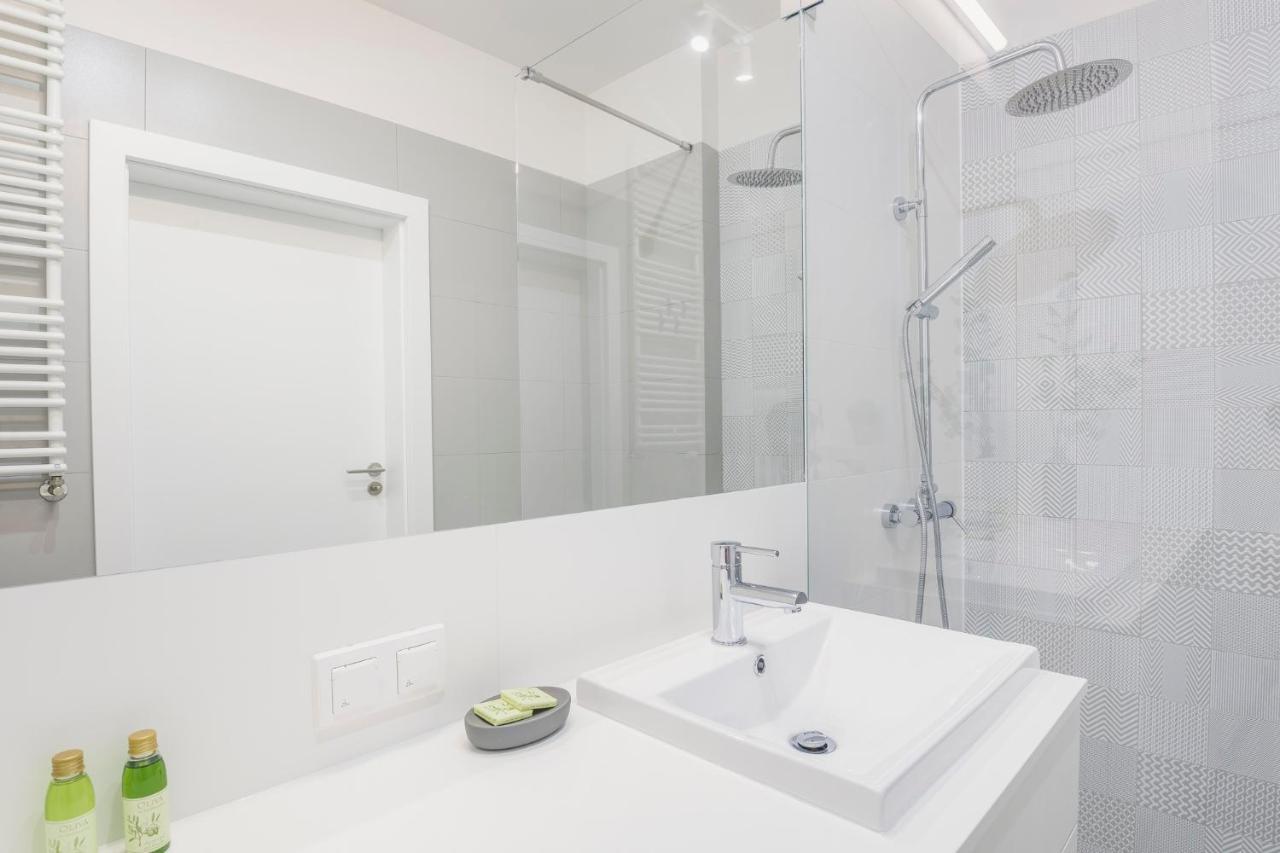 Novis Apartments Panorama View ワルシャワ エクステリア 写真